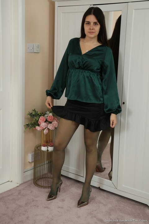 Image set cover: OnlySilkAndSatin Emmeline #10977 (26-01-2025)
